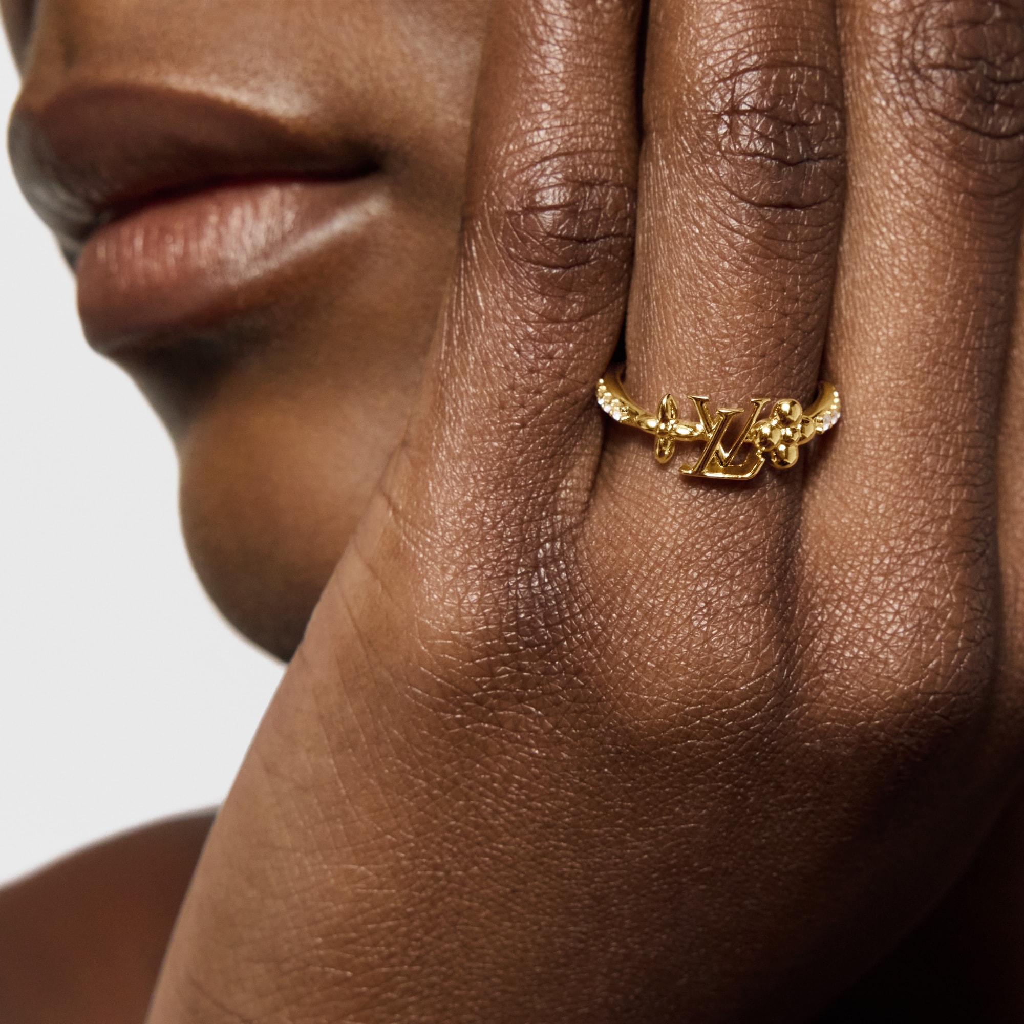 LV Iconic Ring . - Fashion Jewellery | LOUIS VUITTON